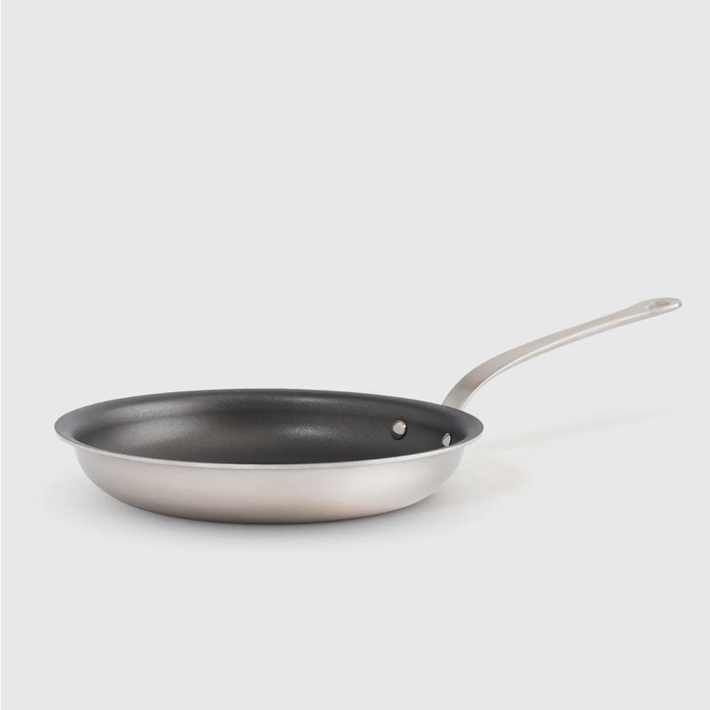 Quince 5ply nonstick 10in pan